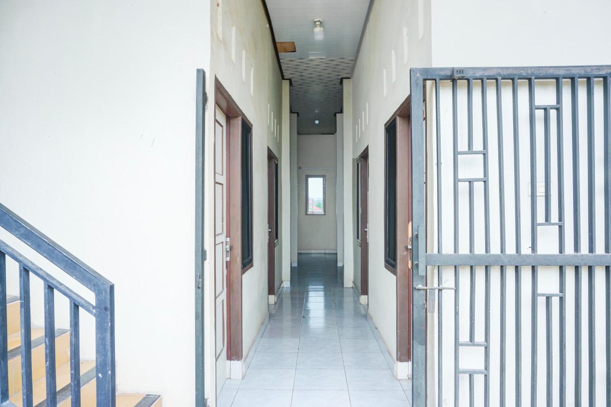 Hotel O Sukarame Near Universitas Islam Negeri Raden Intan Lampun Formerly Hotel Wisma Tri Handayani Bandar Lampung Exterior photo